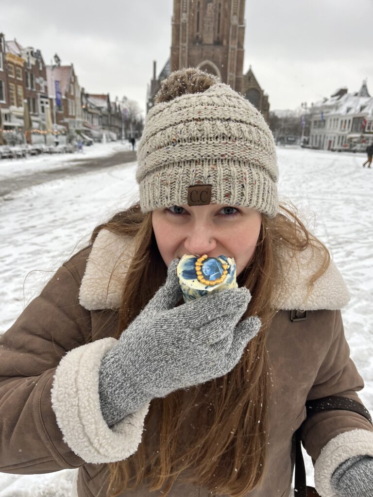 Girl with the pearl cake from Stadsbakkerij De Diamanten Ring 