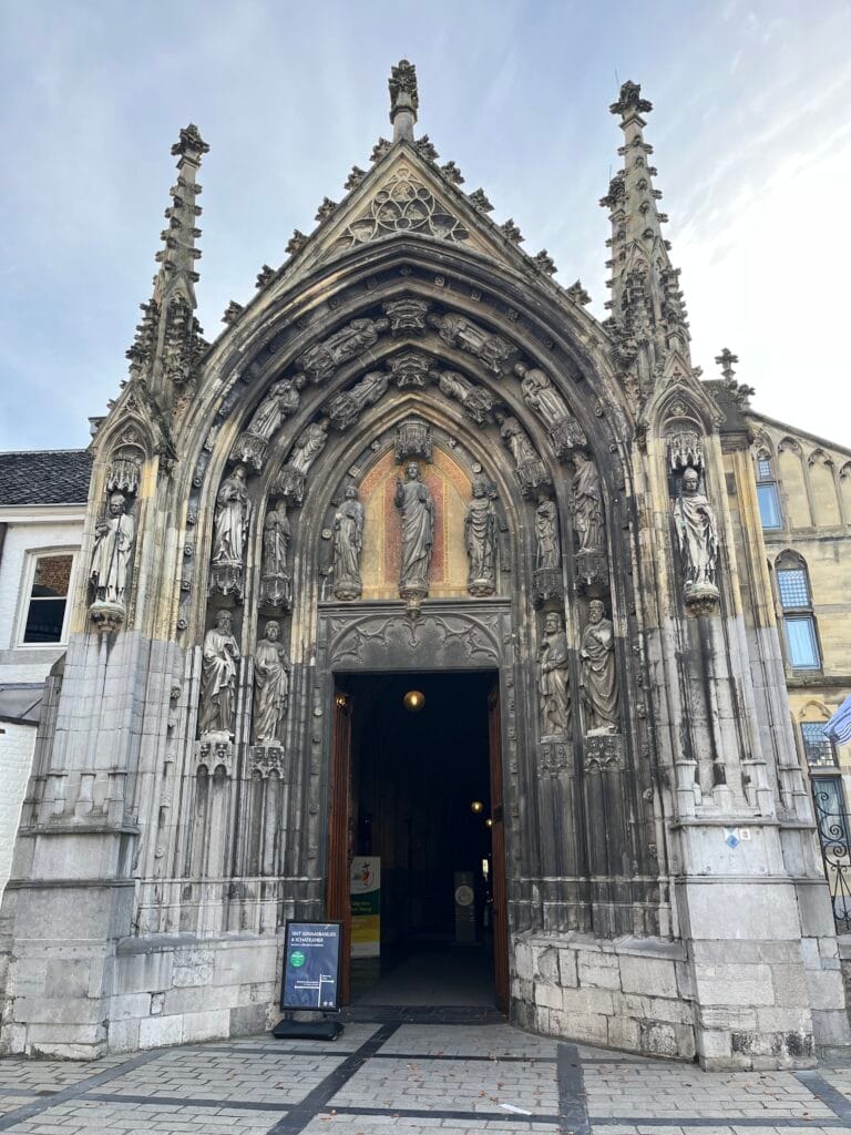 Dominicanenkerk 4